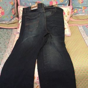 2 pairs Aeropostale men’s Benton boot cut jeans